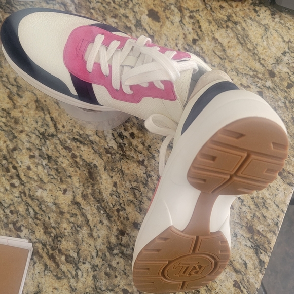 NWOB Lauren Ralph Lauren Rylee Sneaker - Picture 7 of 8